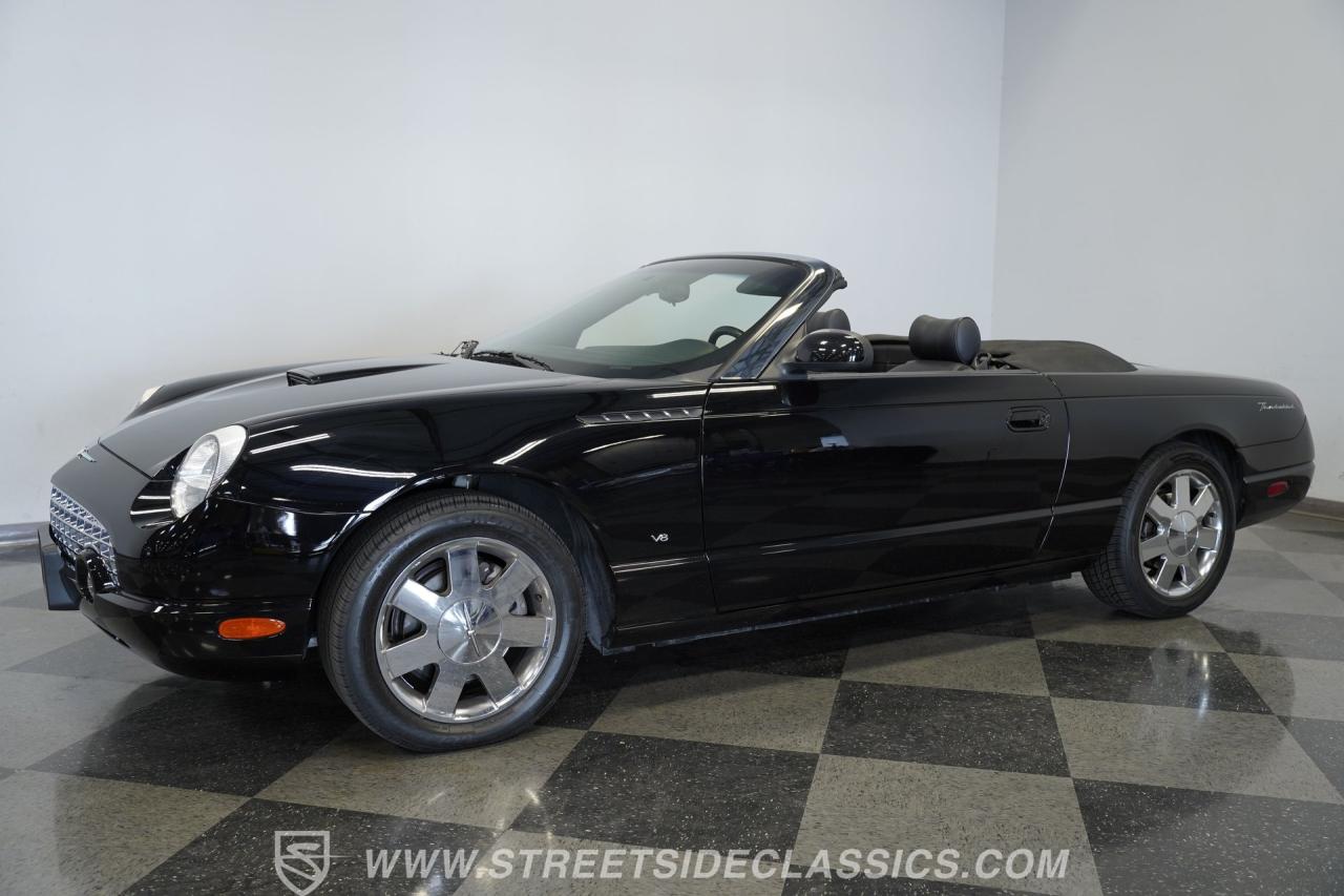 2003 Ford Thunderbird