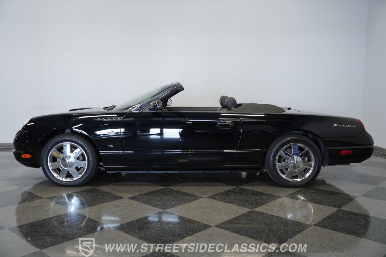 2003 Ford Thunderbird