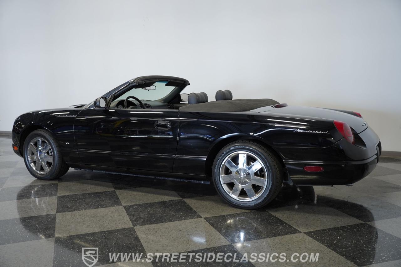 2003 Ford Thunderbird