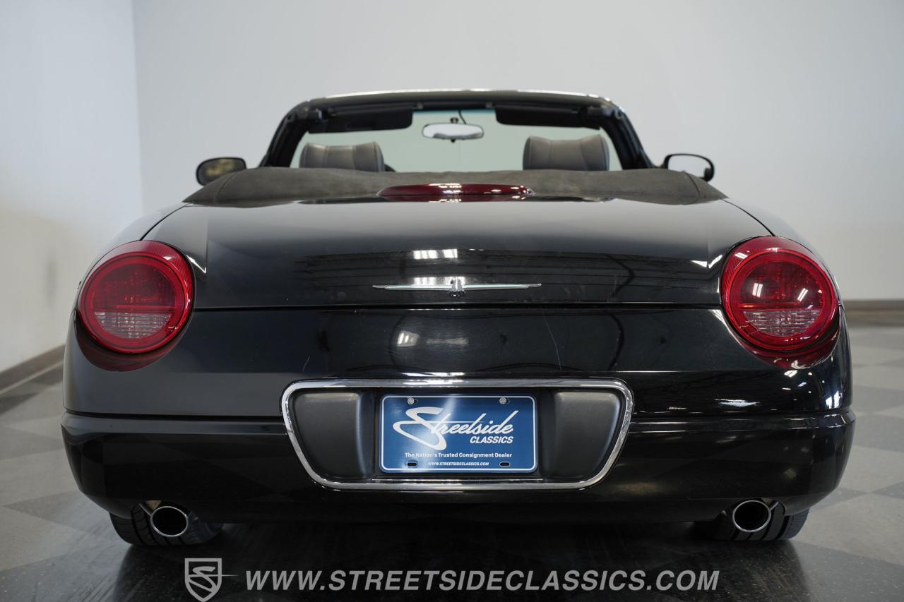 2003 Ford Thunderbird