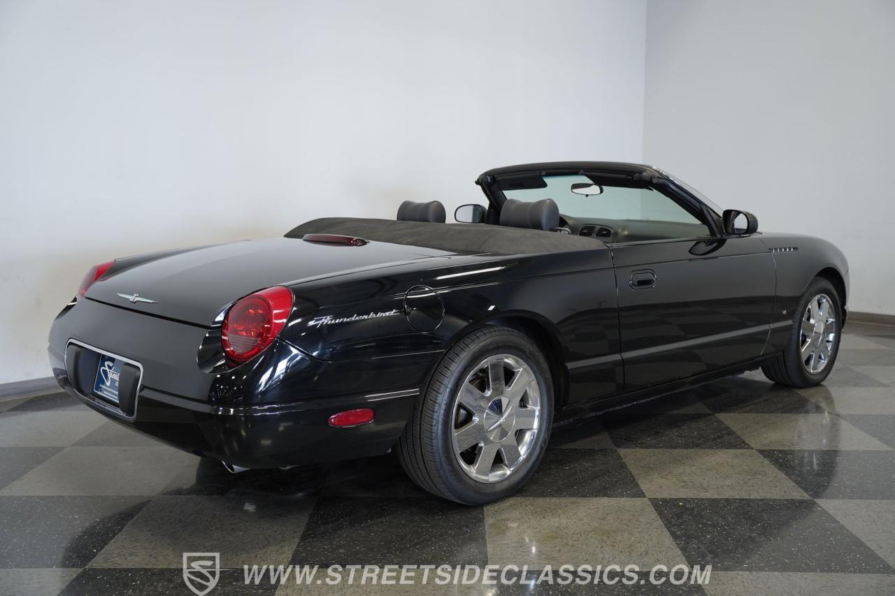 2003 Ford Thunderbird
