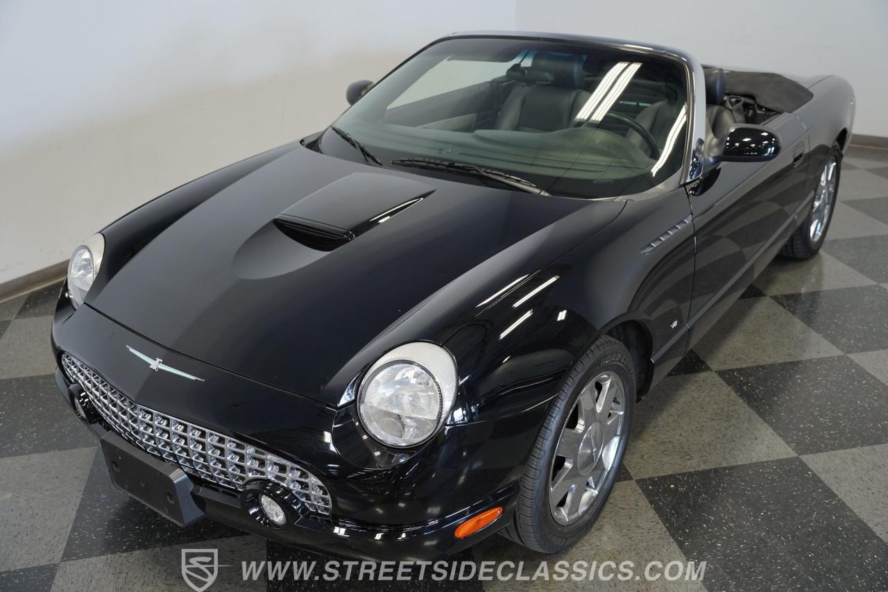 2003 Ford Thunderbird