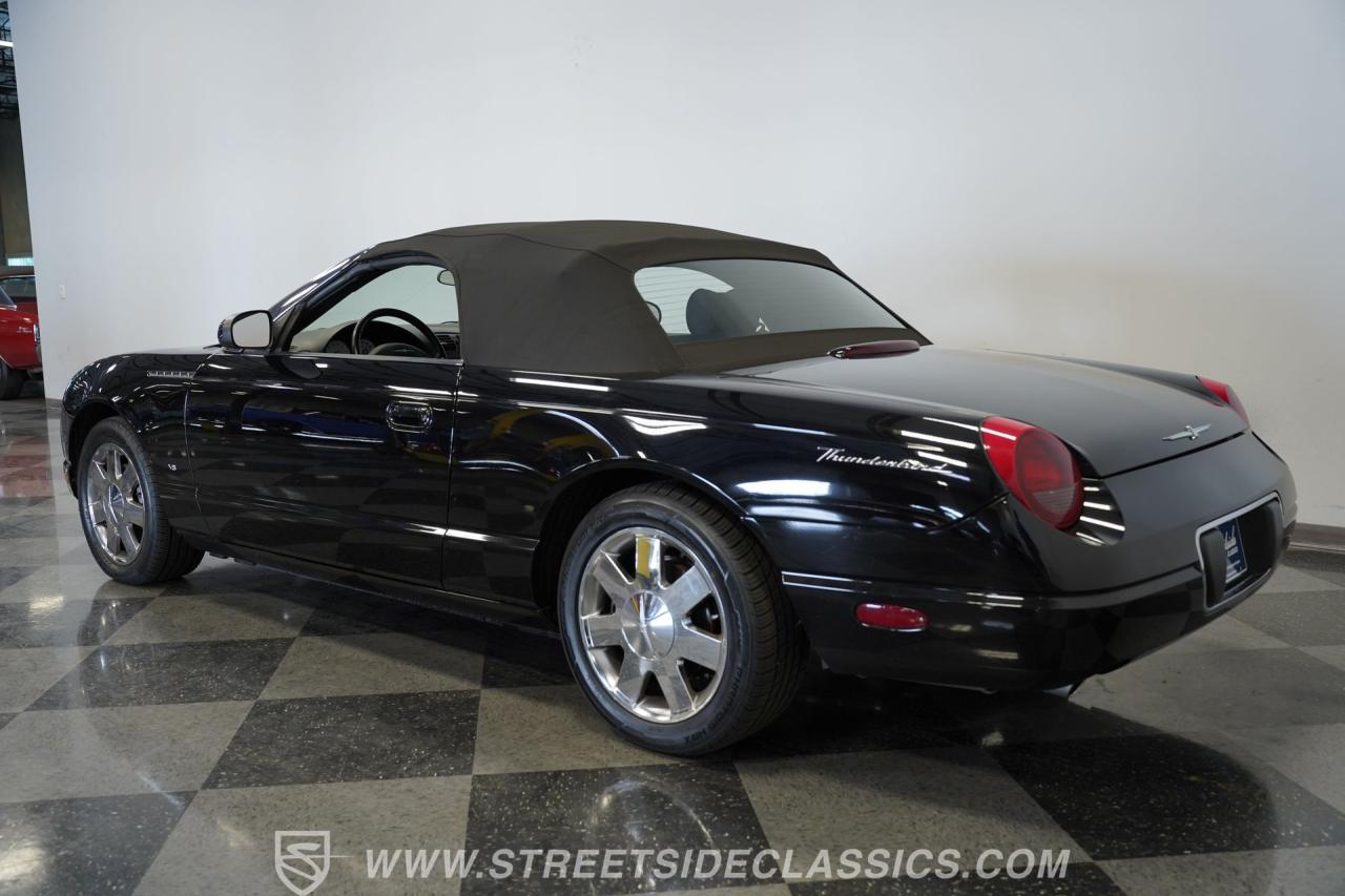 2003 Ford Thunderbird