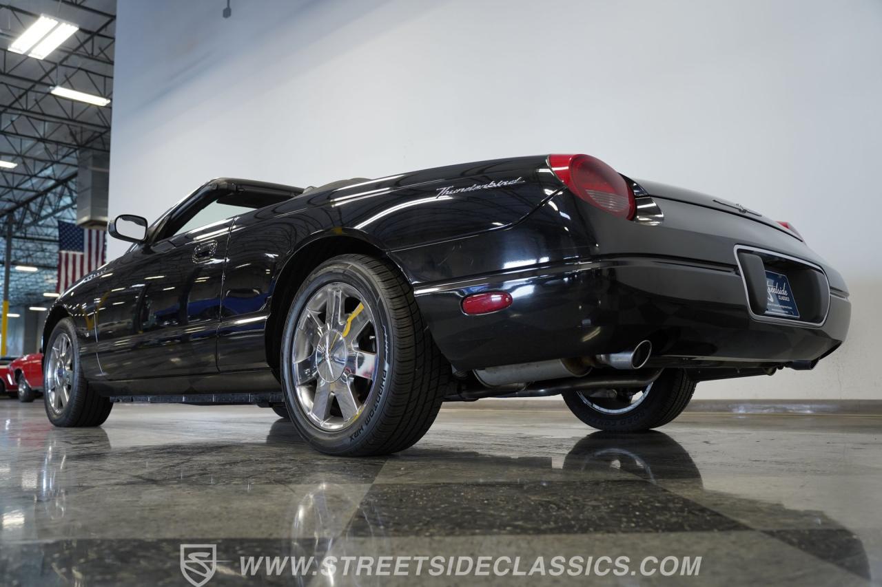 2003 Ford Thunderbird
