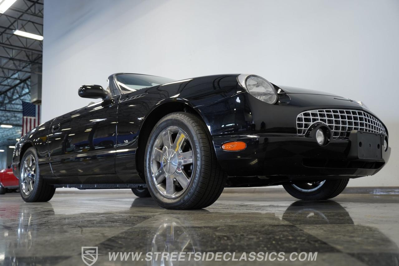 2003 Ford Thunderbird