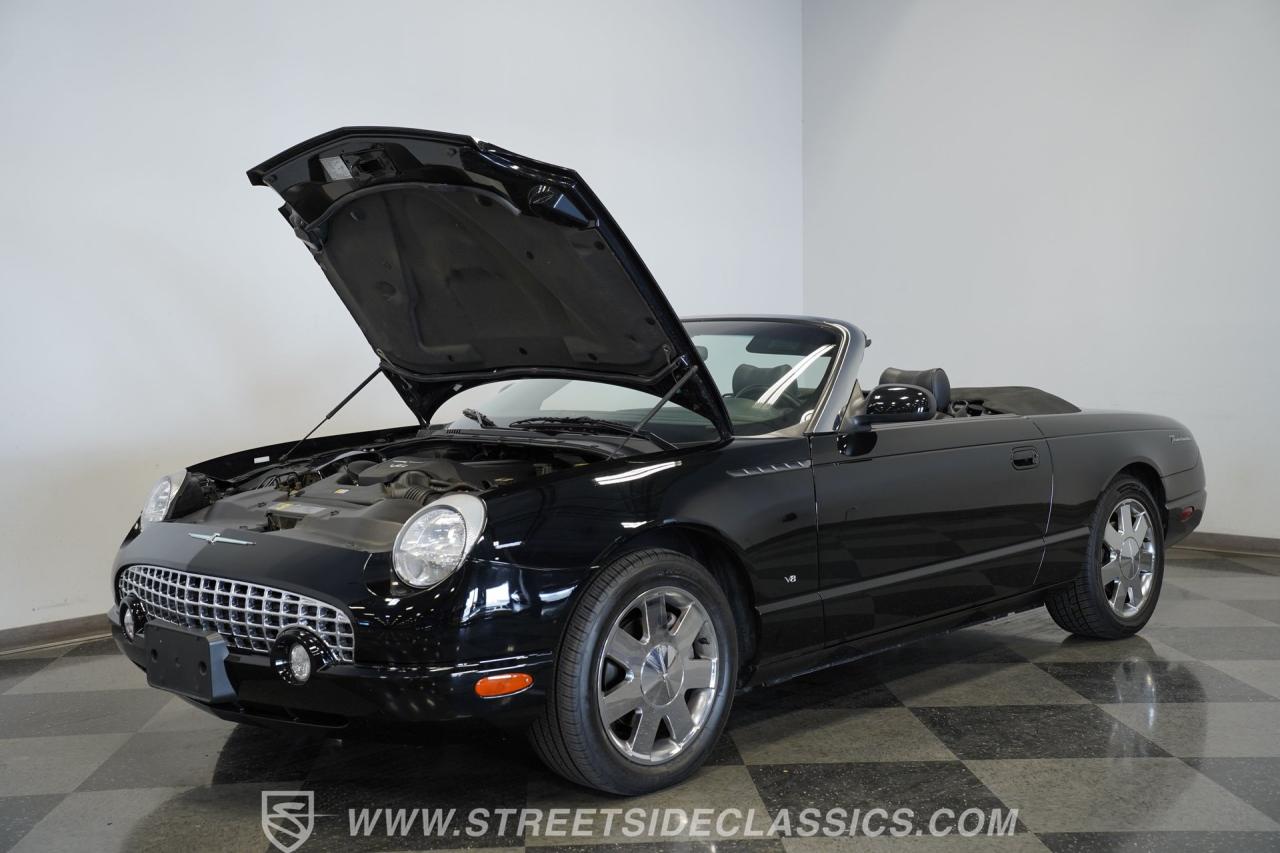 2003 Ford Thunderbird