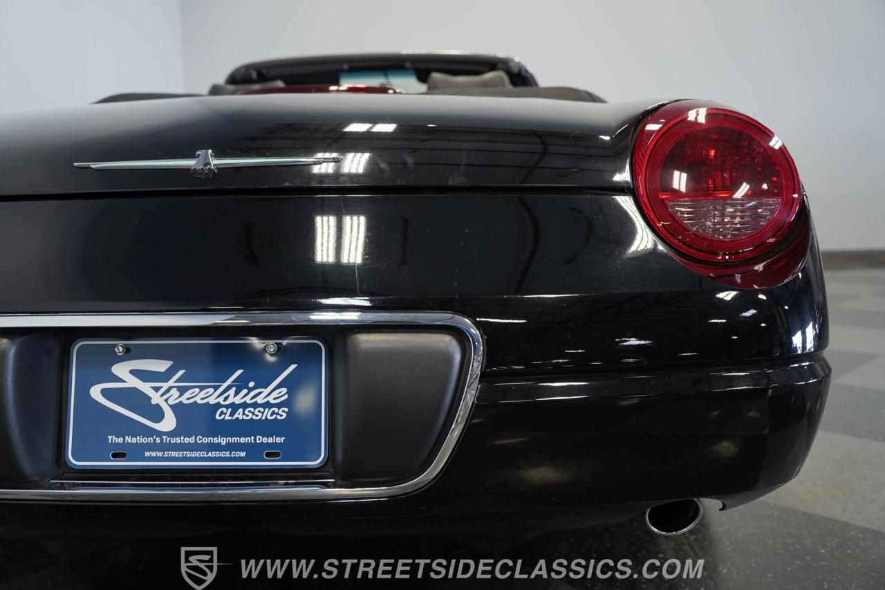 2003 Ford Thunderbird