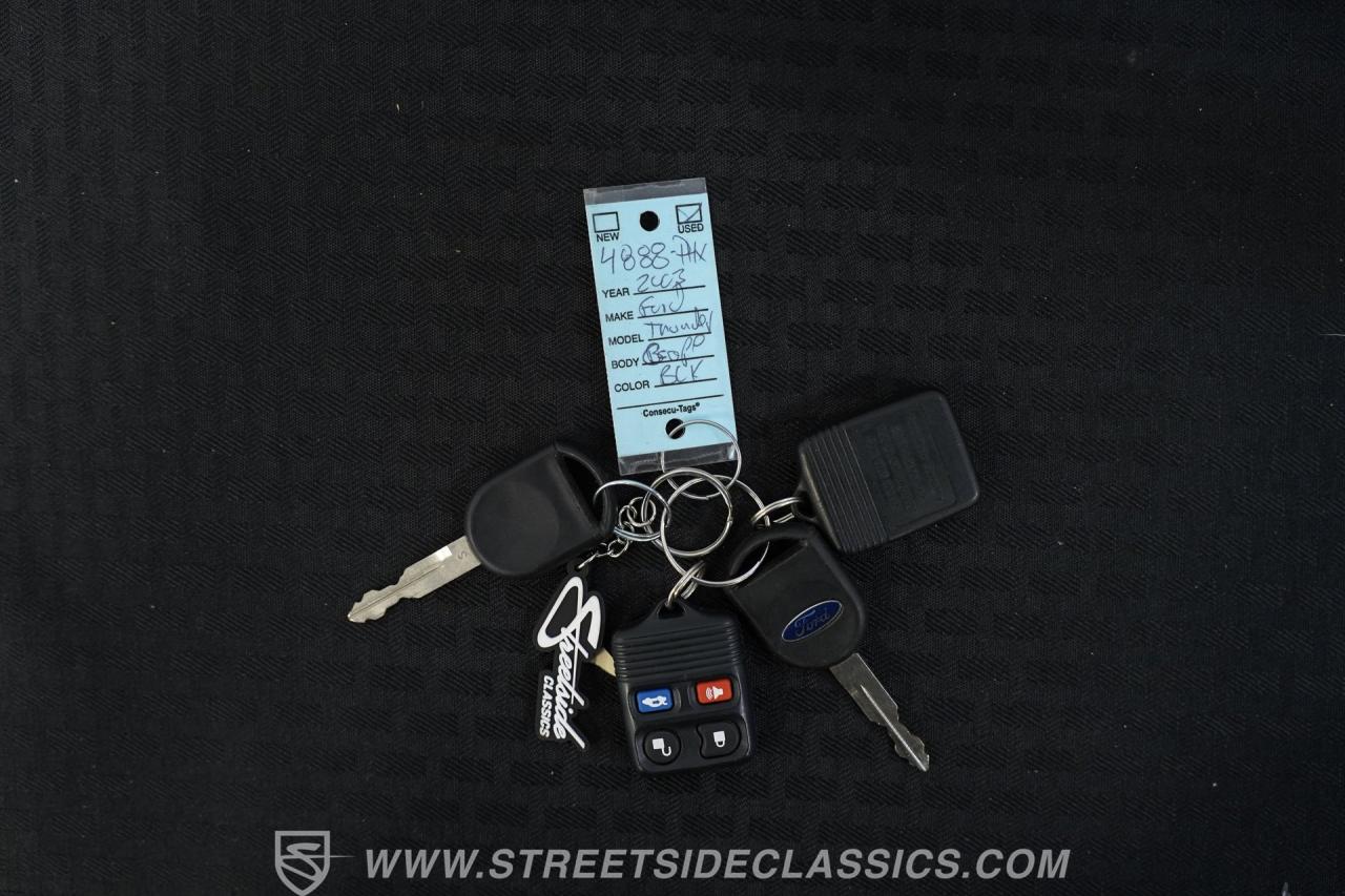 2003 Ford Thunderbird