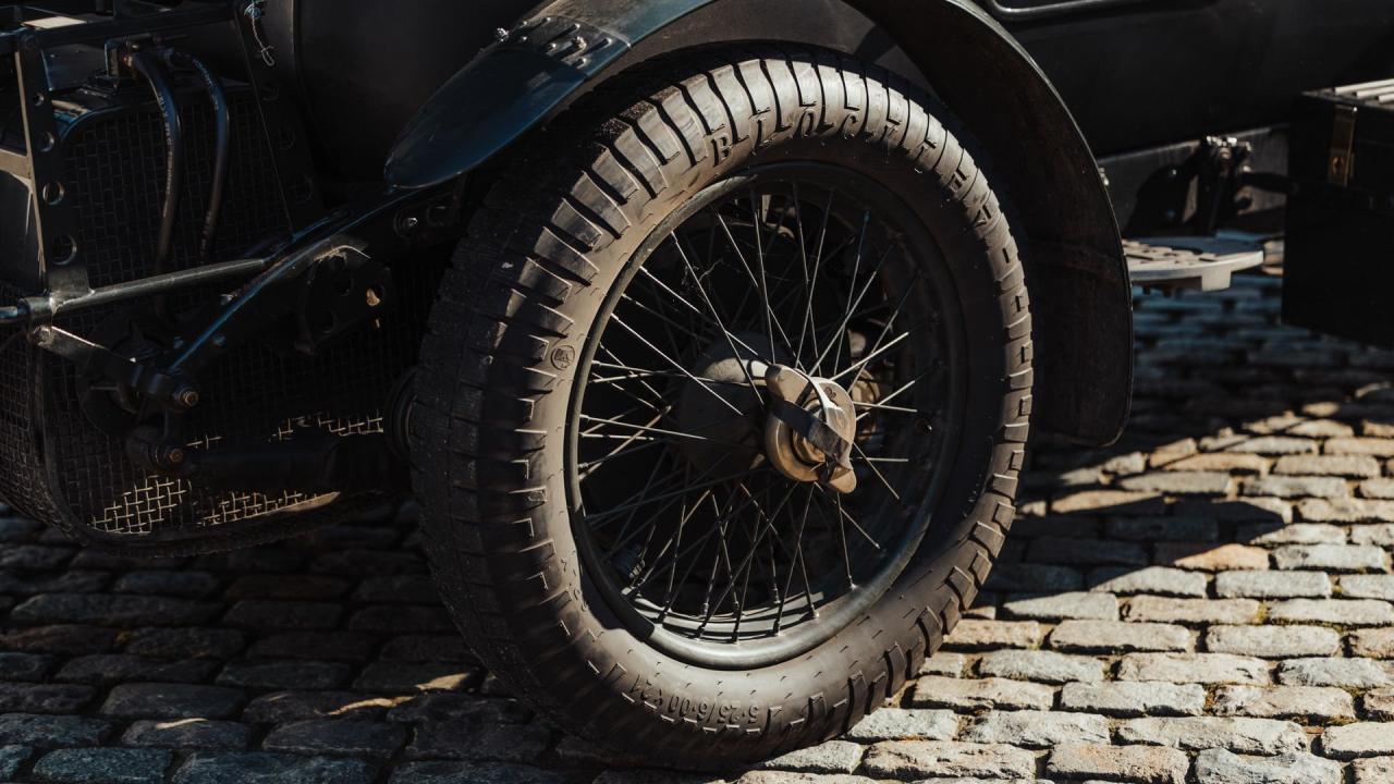 1928 Bentley 4&frac12; Litre Vanden Plas Sports Tourer