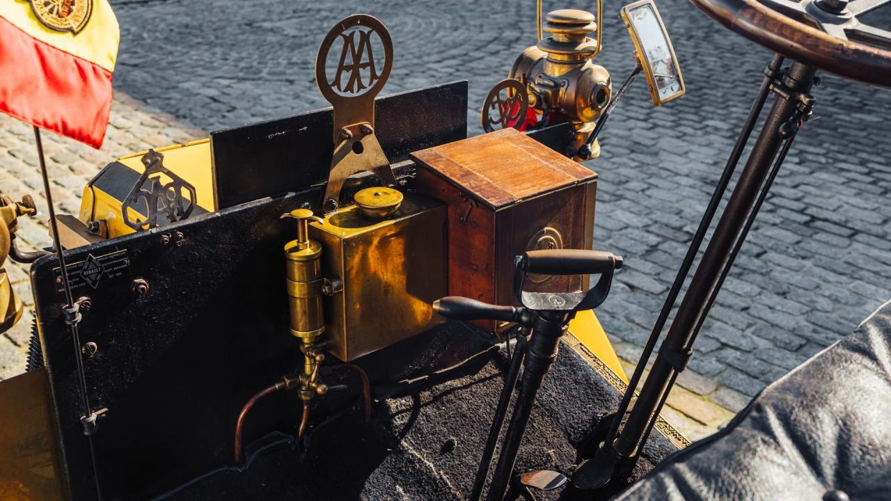 1901 Renault Type D Thrupp &amp; Maberly Four-Seater