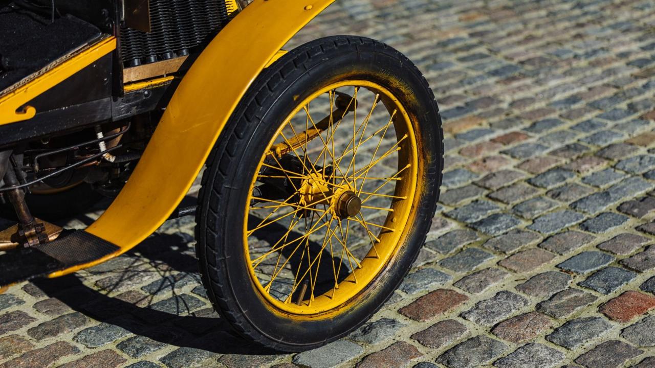 1901 Renault Type D Thrupp &amp; Maberly Four-Seater
