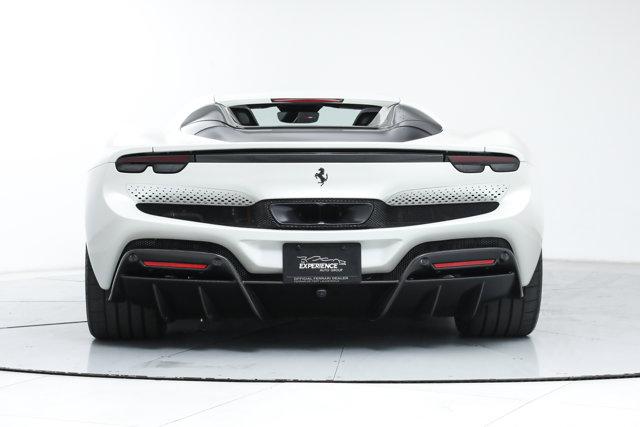 2025 Ferrari 296 GTS