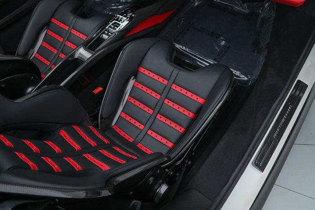 2025 Ferrari 296 GTS