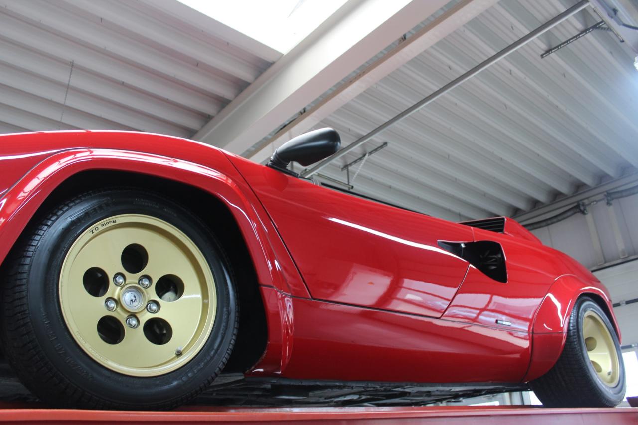 1987 Lamborghini Countach 5000 QV