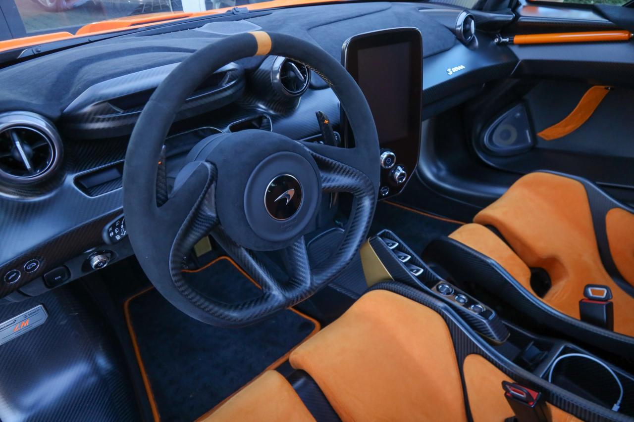 2020 Mclaren Senna LM &ldquo;Papaya Orange with 727 kms&rdquo;
