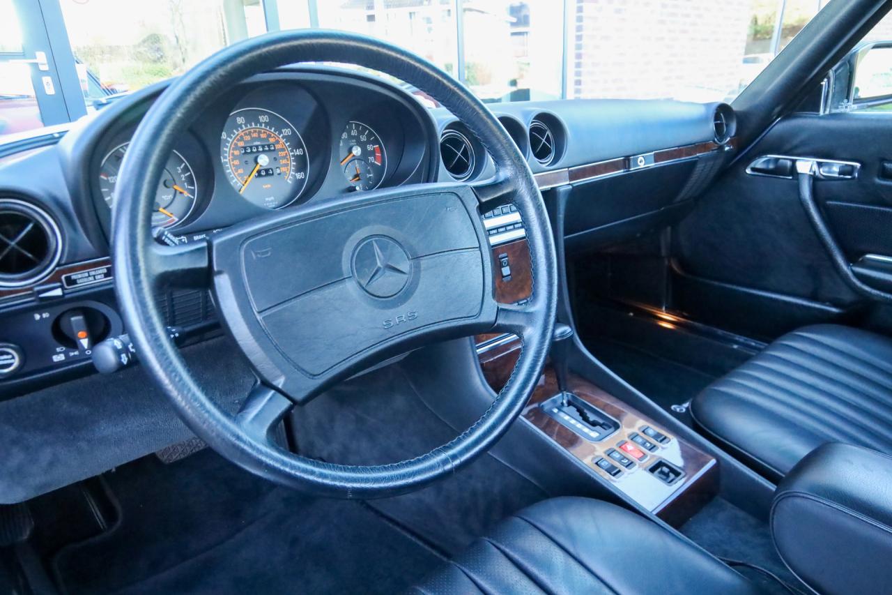 1987 Mercedes - Benz Mercedes Benz 560 SL &ldquo;Less than 31.000 miles&rdquo;
