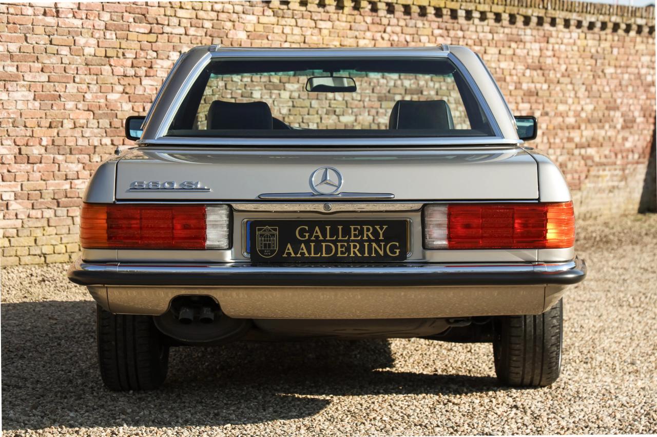 1987 Mercedes - Benz Mercedes Benz 560 SL &ldquo;Less than 31.000 miles&rdquo;