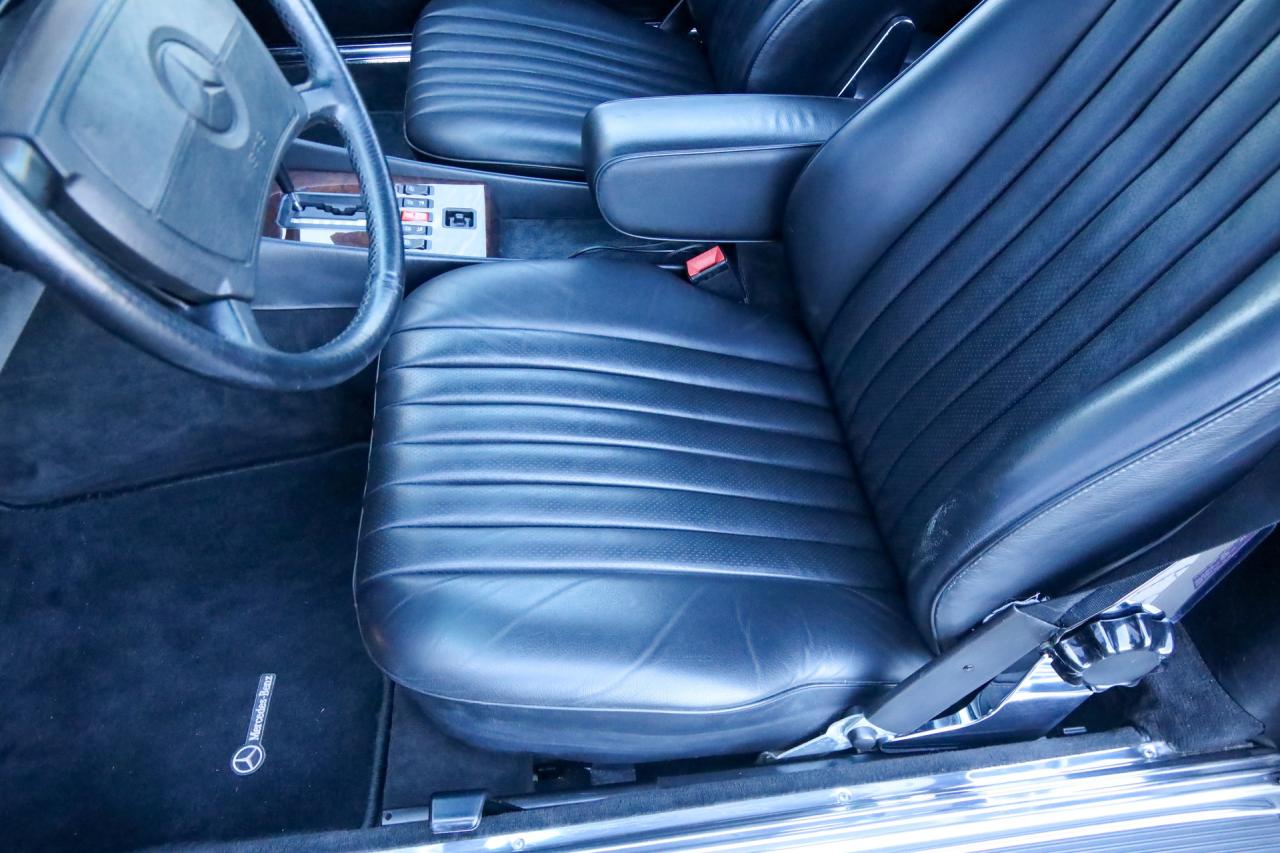 1987 Mercedes - Benz Mercedes Benz 560 SL &ldquo;Less than 31.000 miles&rdquo;