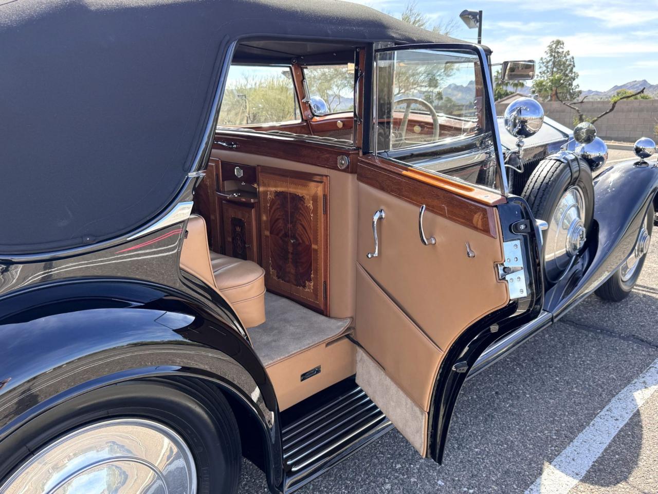 1929 Rolls - Royce Phantom II