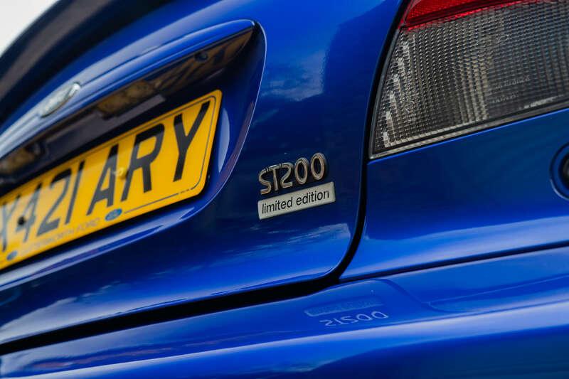 2000 Ford MONDEO ST200