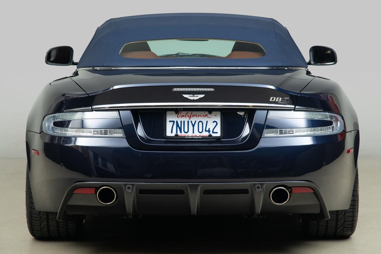 2010 Aston Martin DBS Volante