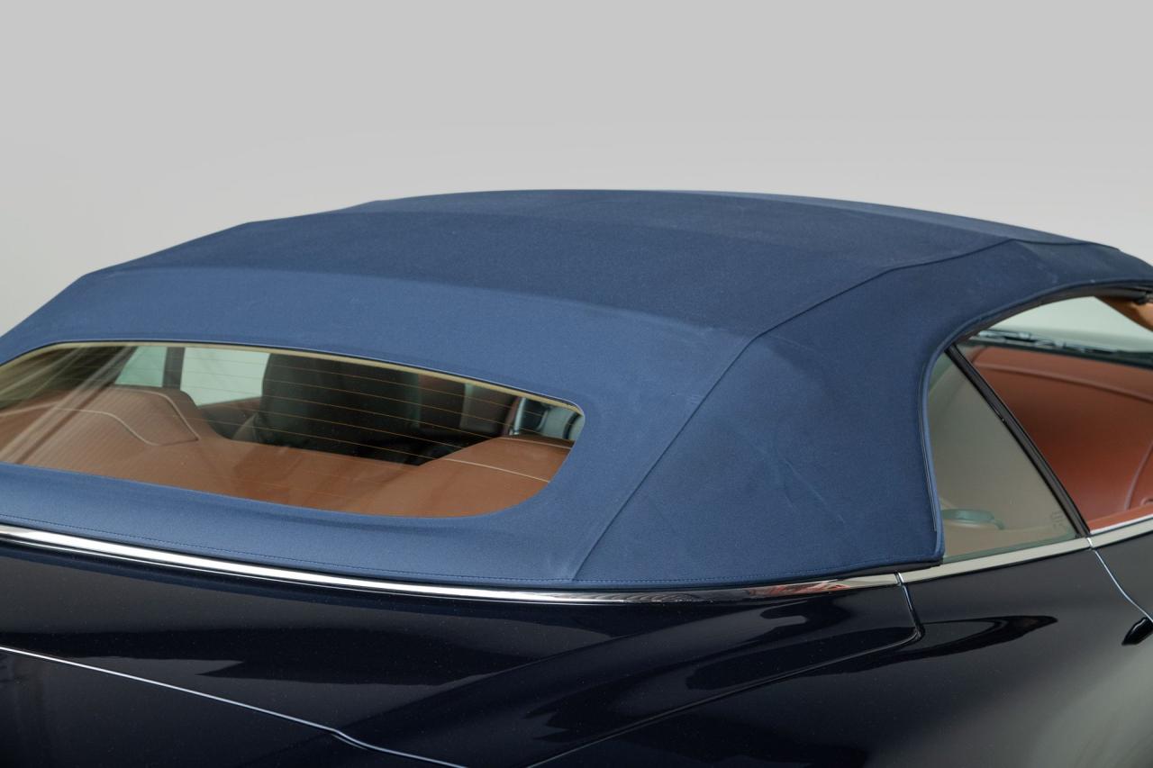 2010 Aston Martin DBS Volante