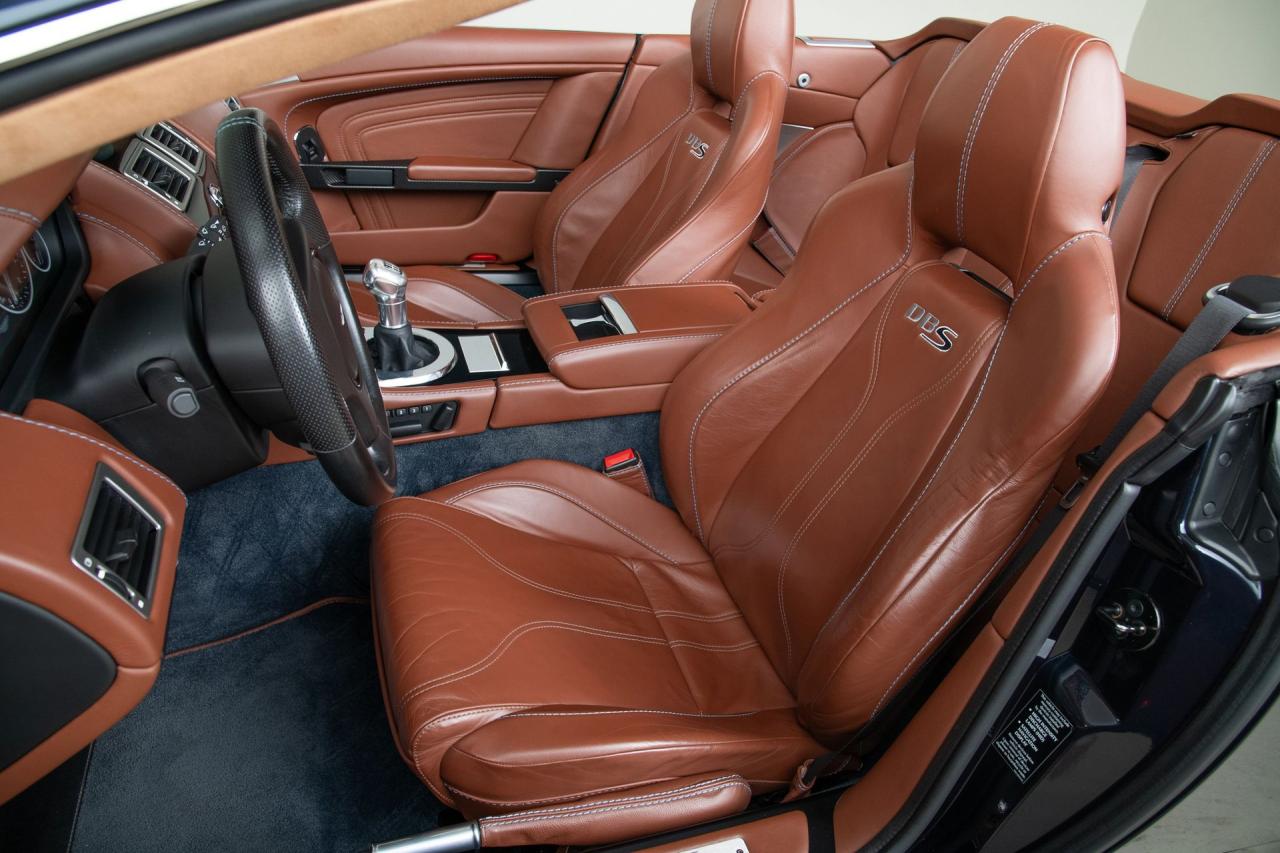 2010 Aston Martin DBS Volante