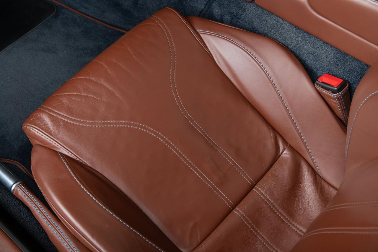 2010 Aston Martin DBS Volante