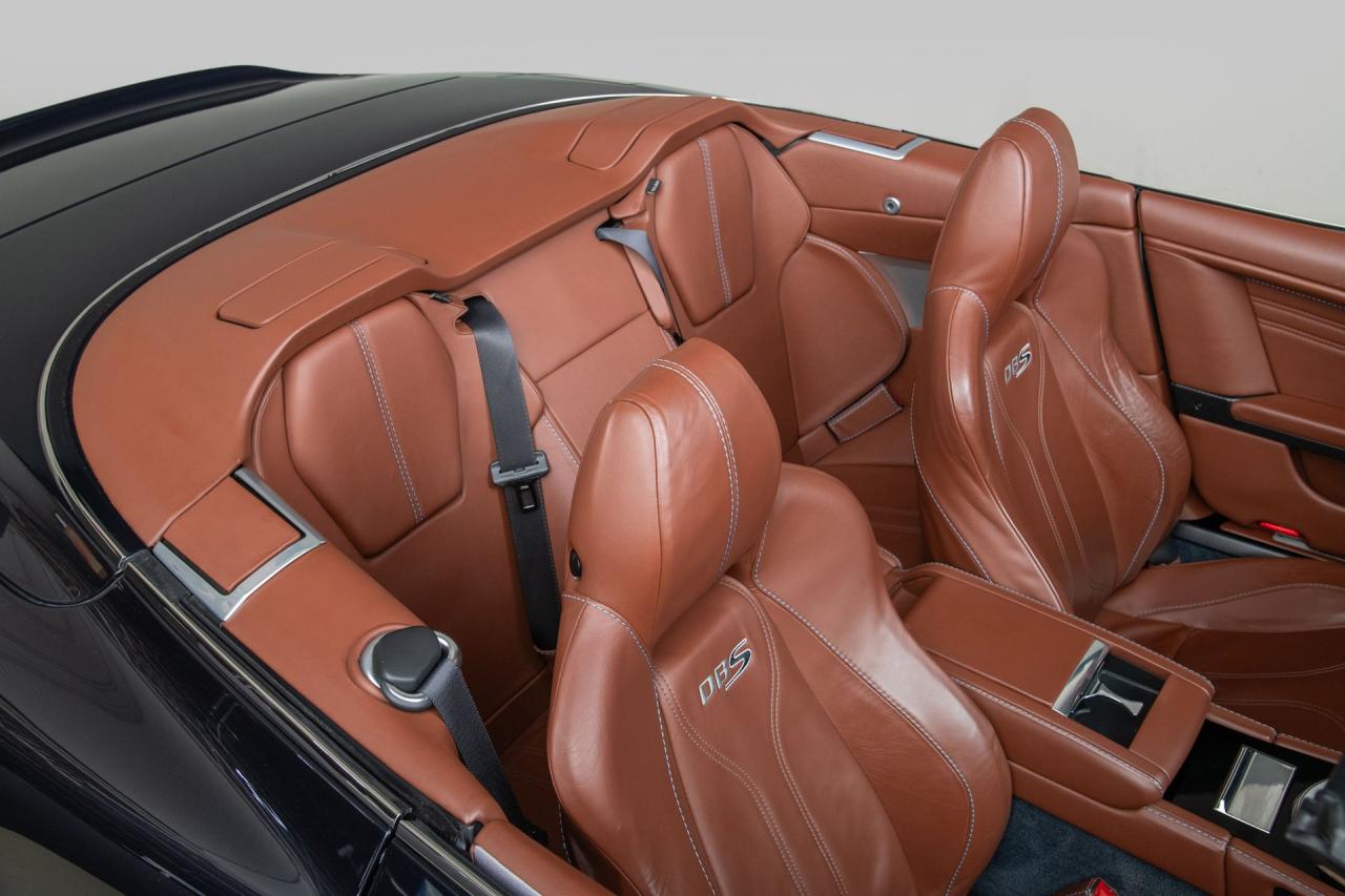 2010 Aston Martin DBS Volante