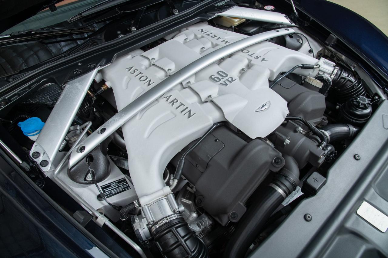 2010 Aston Martin DBS Volante