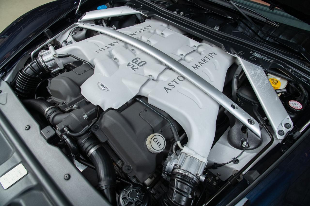 2010 Aston Martin DBS Volante