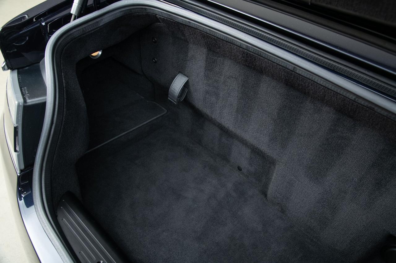 2010 Aston Martin DBS Volante