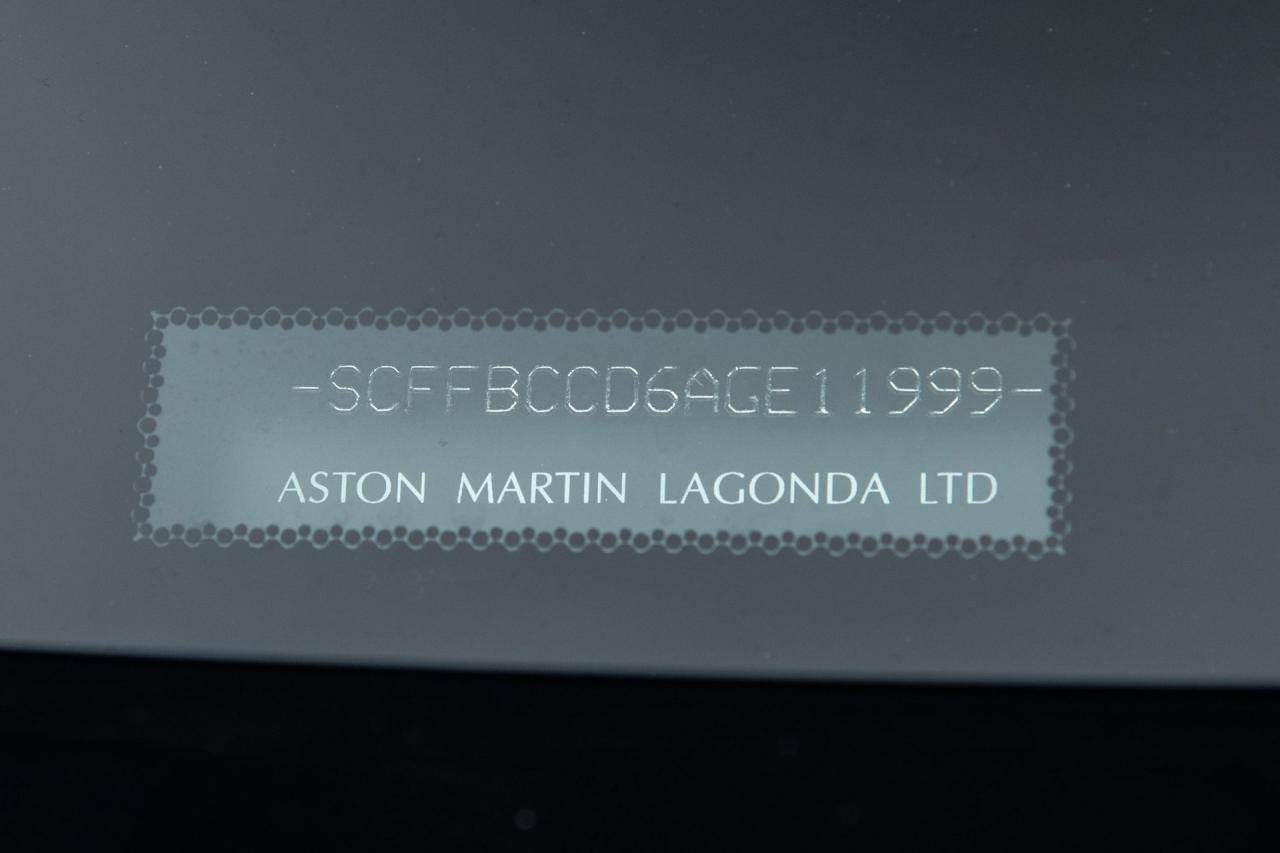 2010 Aston Martin DBS Volante