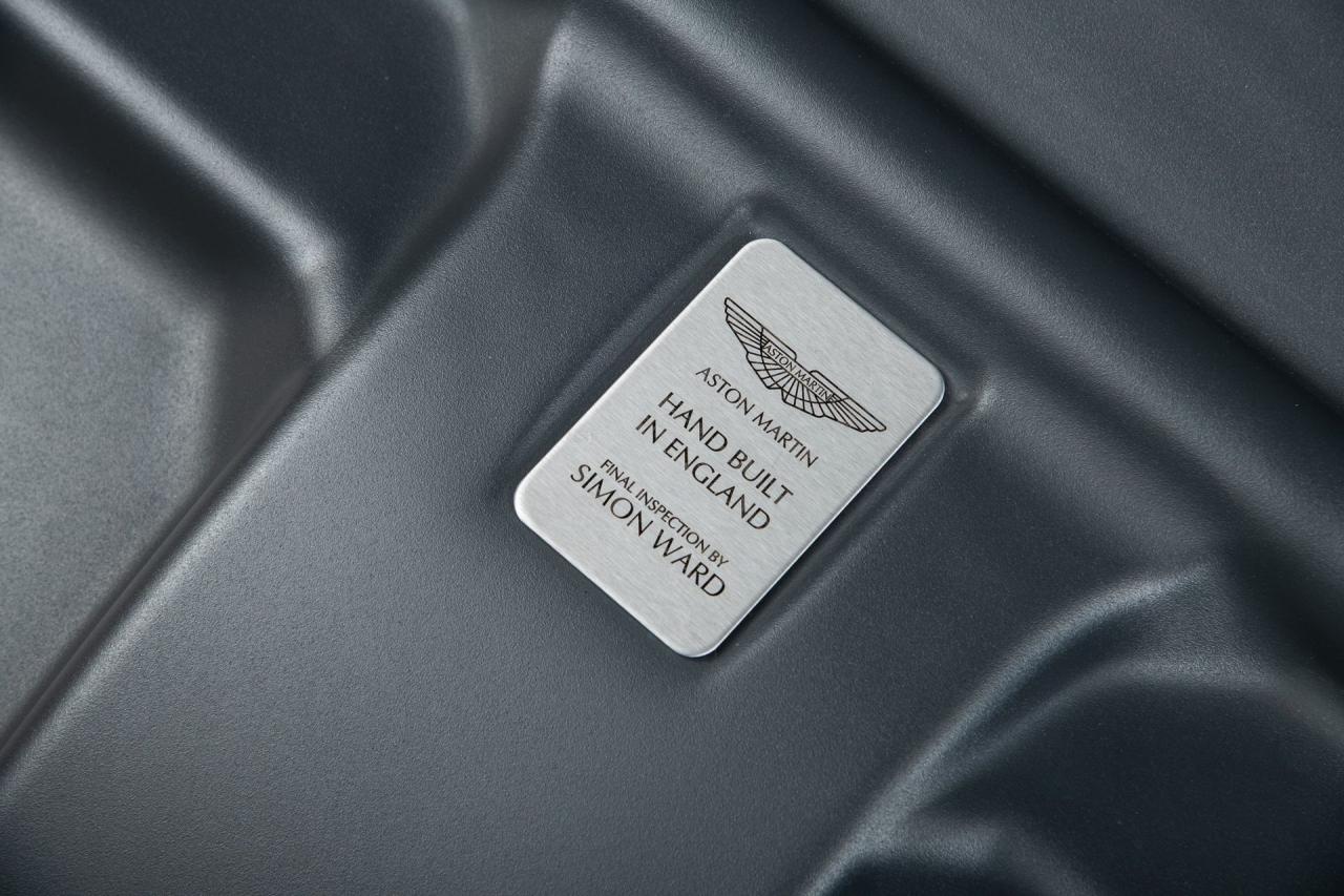 2010 Aston Martin DBS Volante