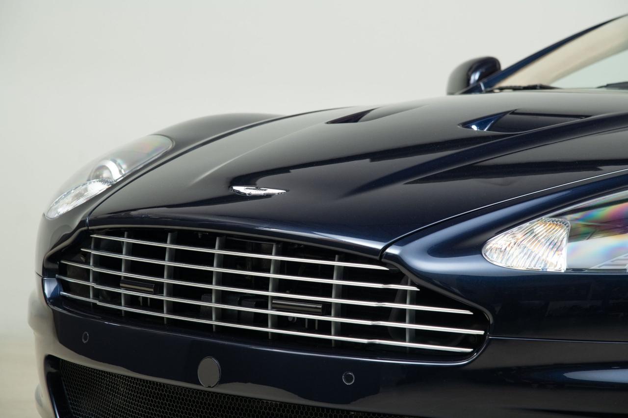 2010 Aston Martin DBS Volante