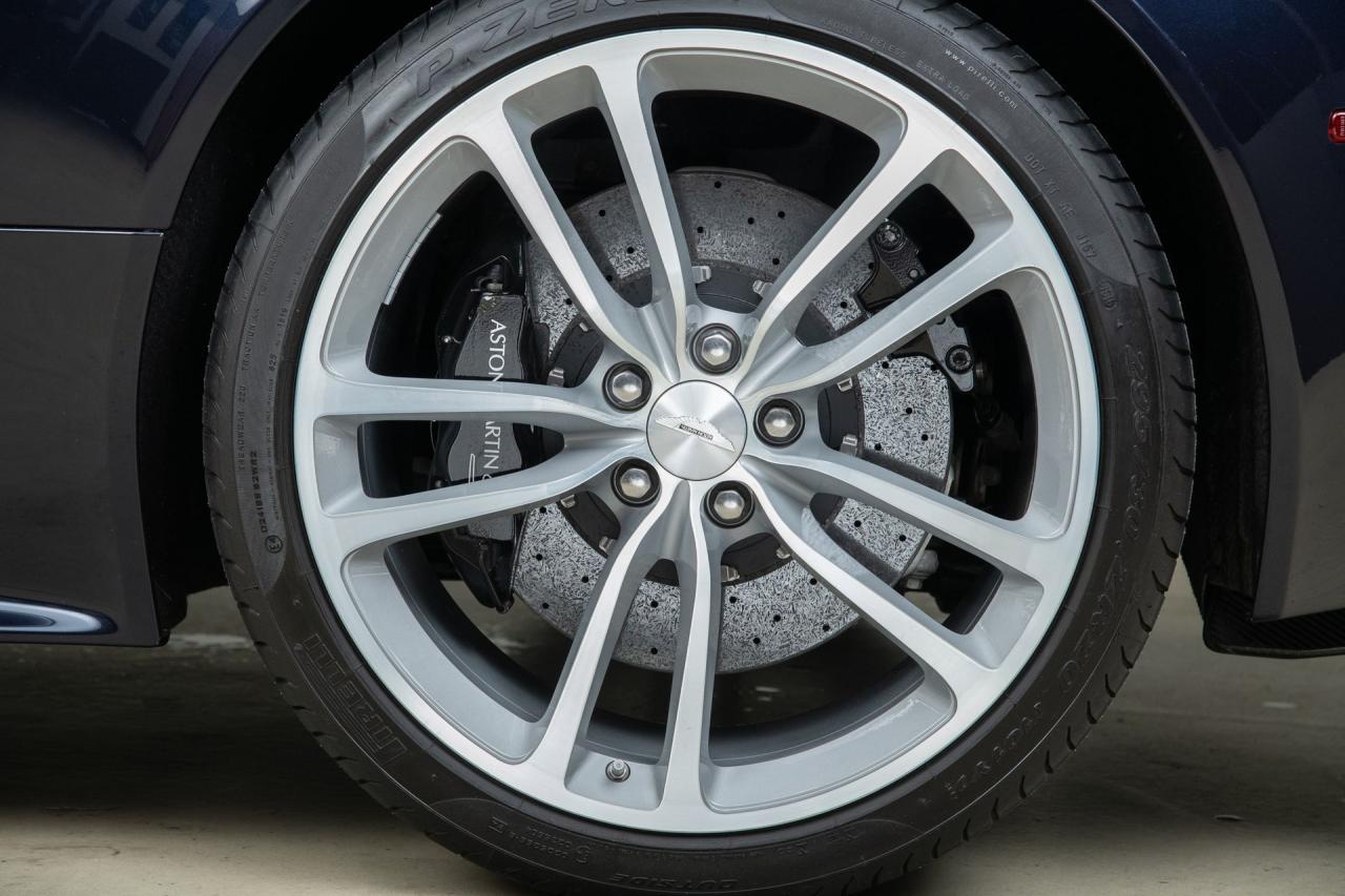 2010 Aston Martin DBS Volante