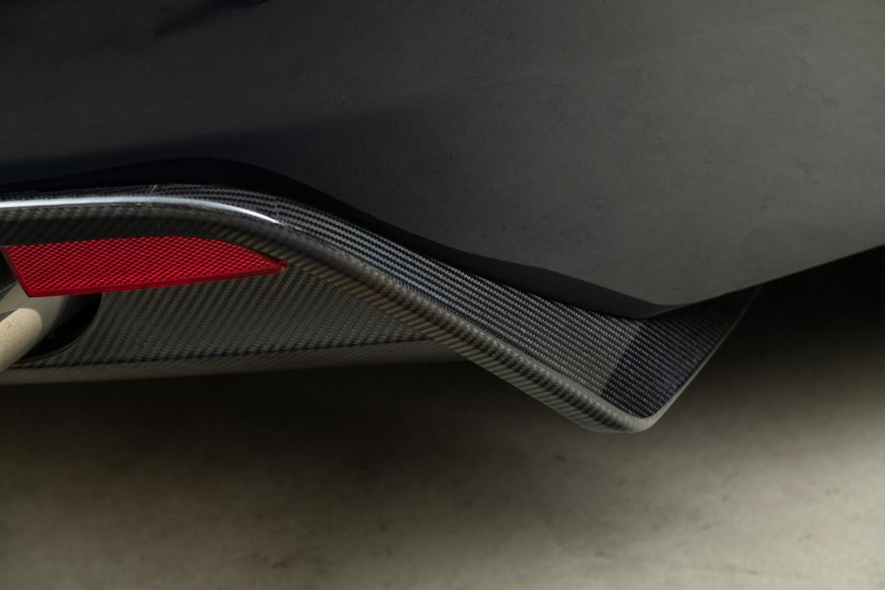 2010 Aston Martin DBS Volante