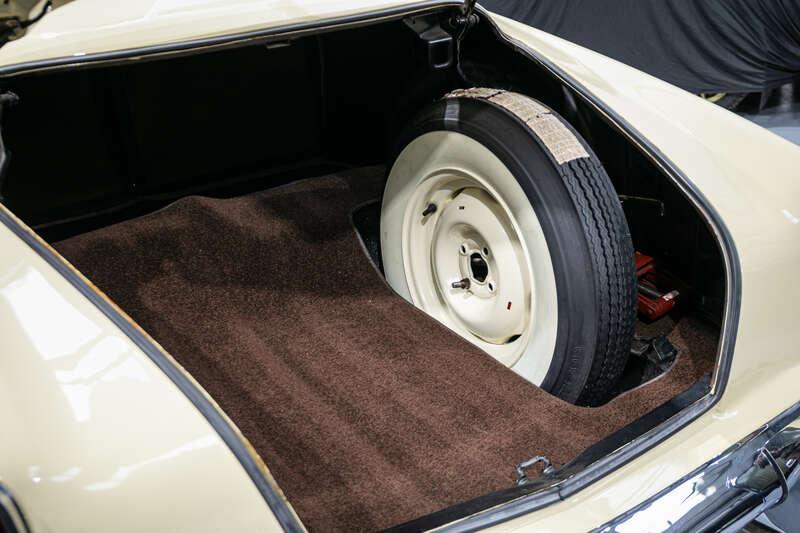 1950 Studebaker CHAMPION BUSINESS COUPE