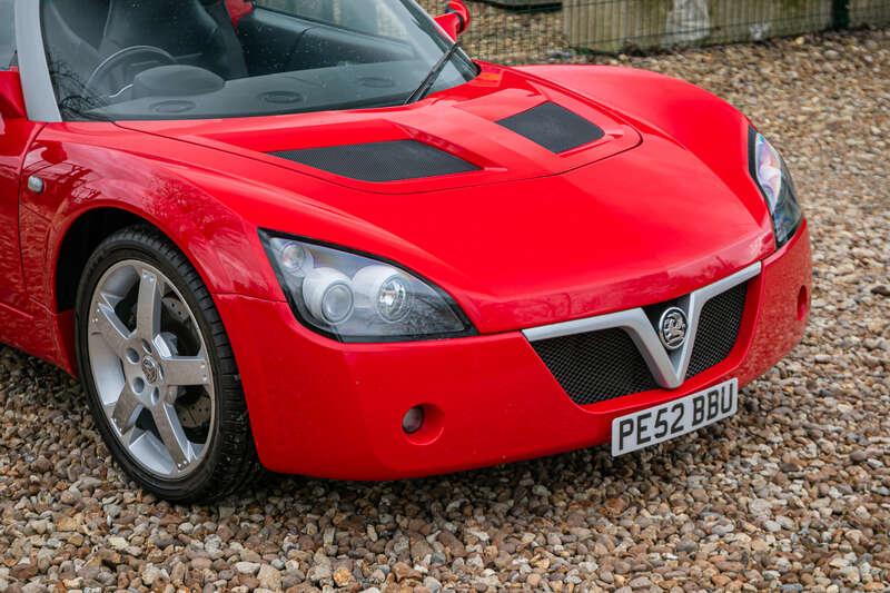 2002 Vauxhall VX220