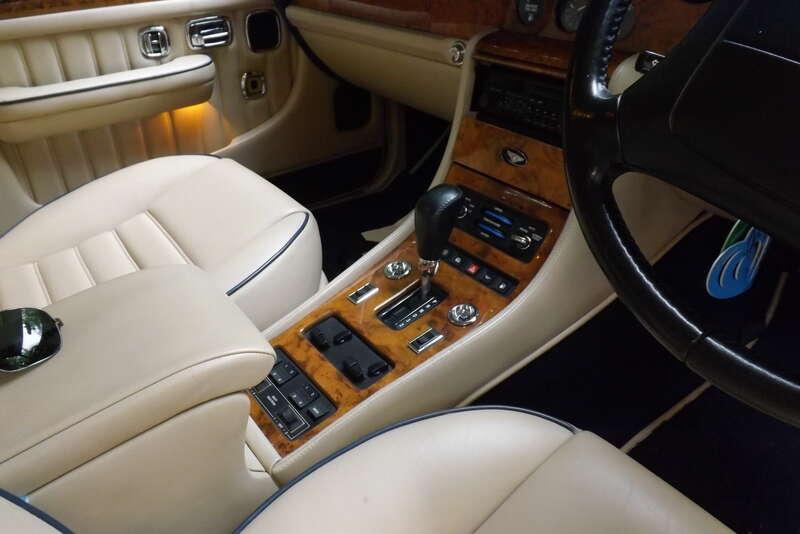 1995 Bentley BROOKLANDS