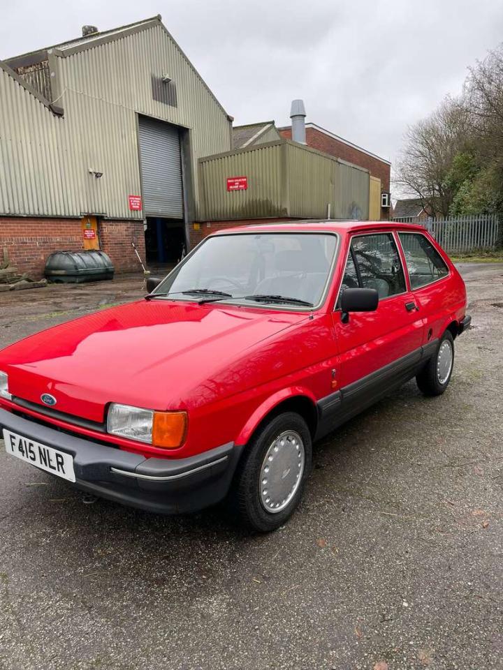 1989 Ford FIESTA GHIA CVT AUTO