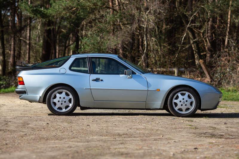 1989 Porsche 944 S2 TURBO