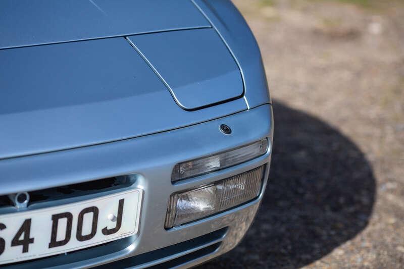 1989 Porsche 944 S2 TURBO