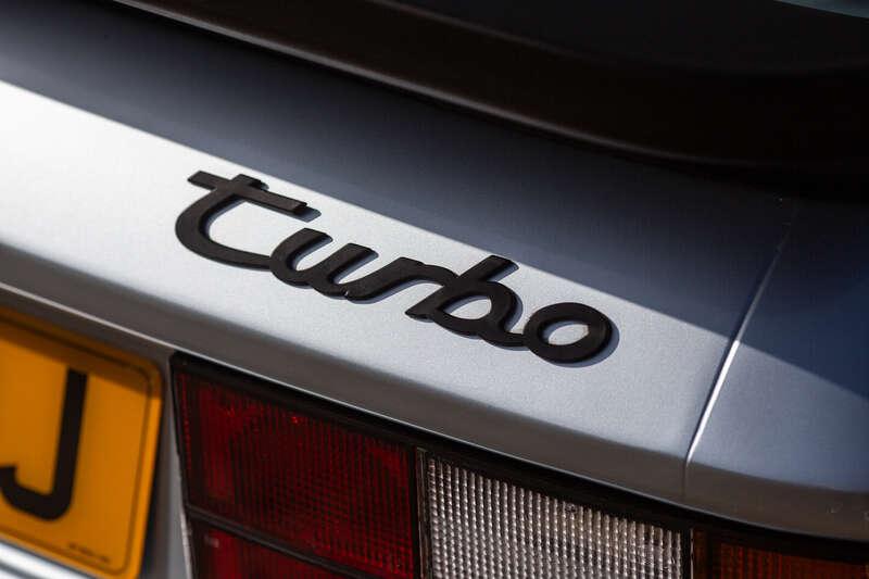 1989 Porsche 944 S2 TURBO