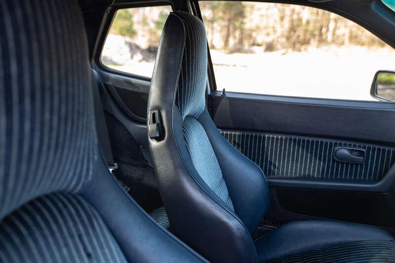 1989 Porsche 944 S2 TURBO