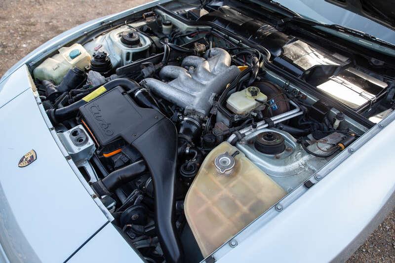 1989 Porsche 944 S2 TURBO