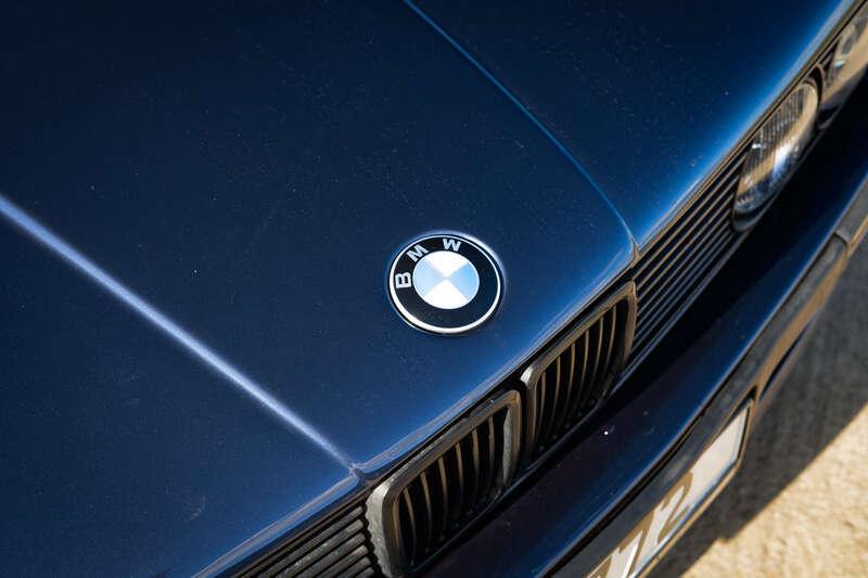 1989 BMW 325I CONVERTIBLE