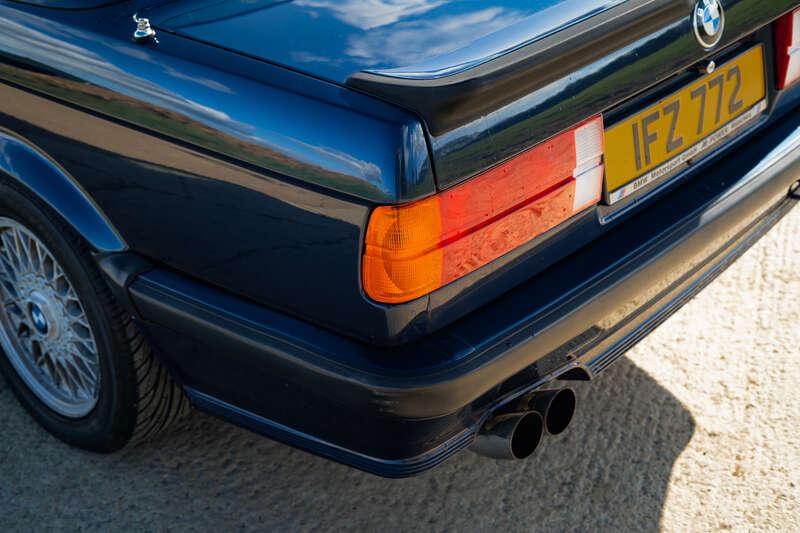 1989 BMW 325I CONVERTIBLE