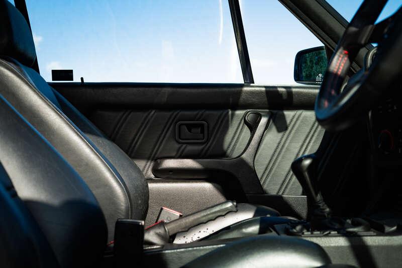 1989 BMW 325I CONVERTIBLE