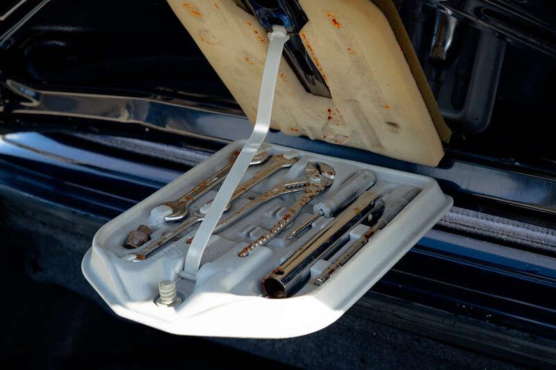 1989 BMW 325I CONVERTIBLE